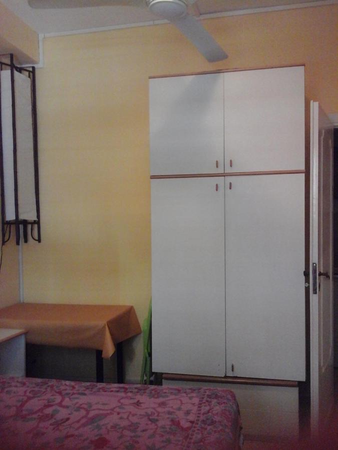 Near Metro' Line - Only Wc In The 15 Minutes To Termini Station 20 To Spagna Square - In The Night Bus Bed and breakfast *